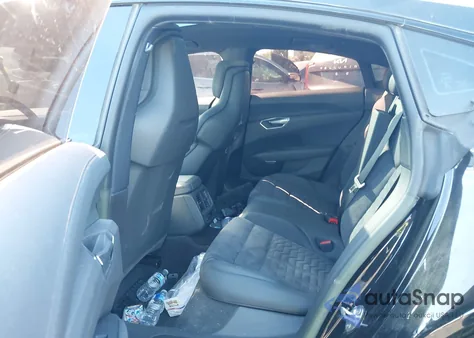 2023 Audi E-Tron Gt Premium Plus Quattro z USA, uszkodzony, nr VIN WAUFJBFW5P7006079